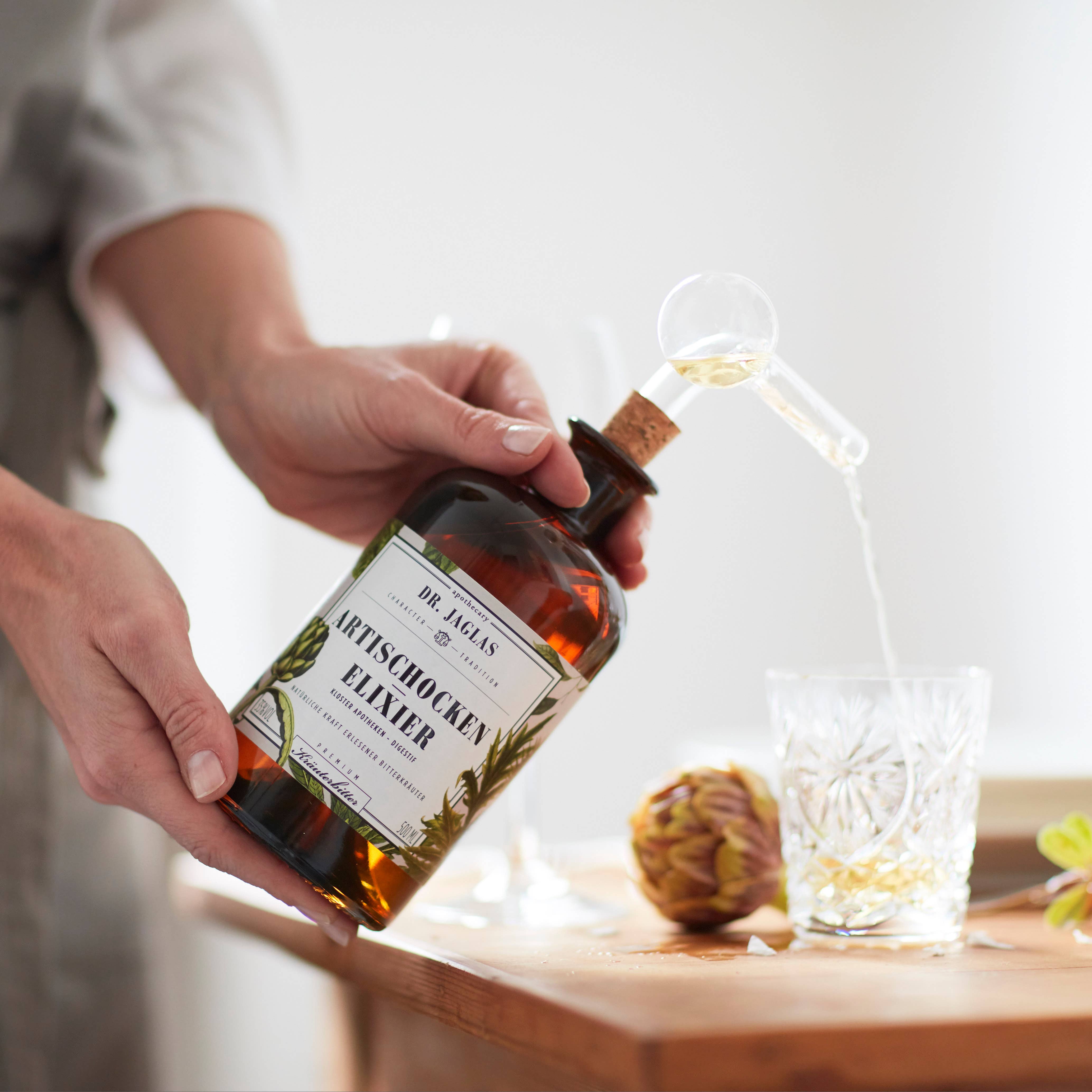 Ausgießer, + Design Geschenkkarton, 2 cl, mundgeblasen - GUNDT HOME