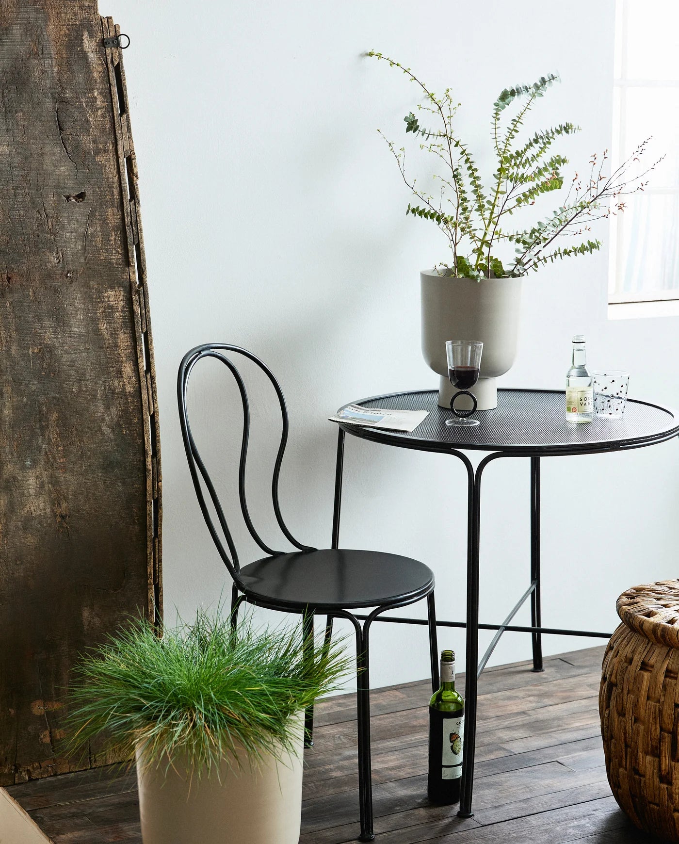 Apium Weinglas transparent/schwarz - GUNDT HOME