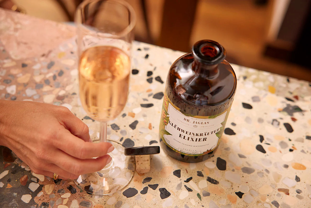 Dr. JAGLAS Glühweinkräuter Elixier 500ml. - GUNDT HOME