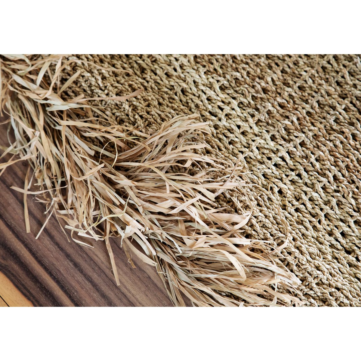 Der Teppich mit Raffia-Fransen - Natur 180x240